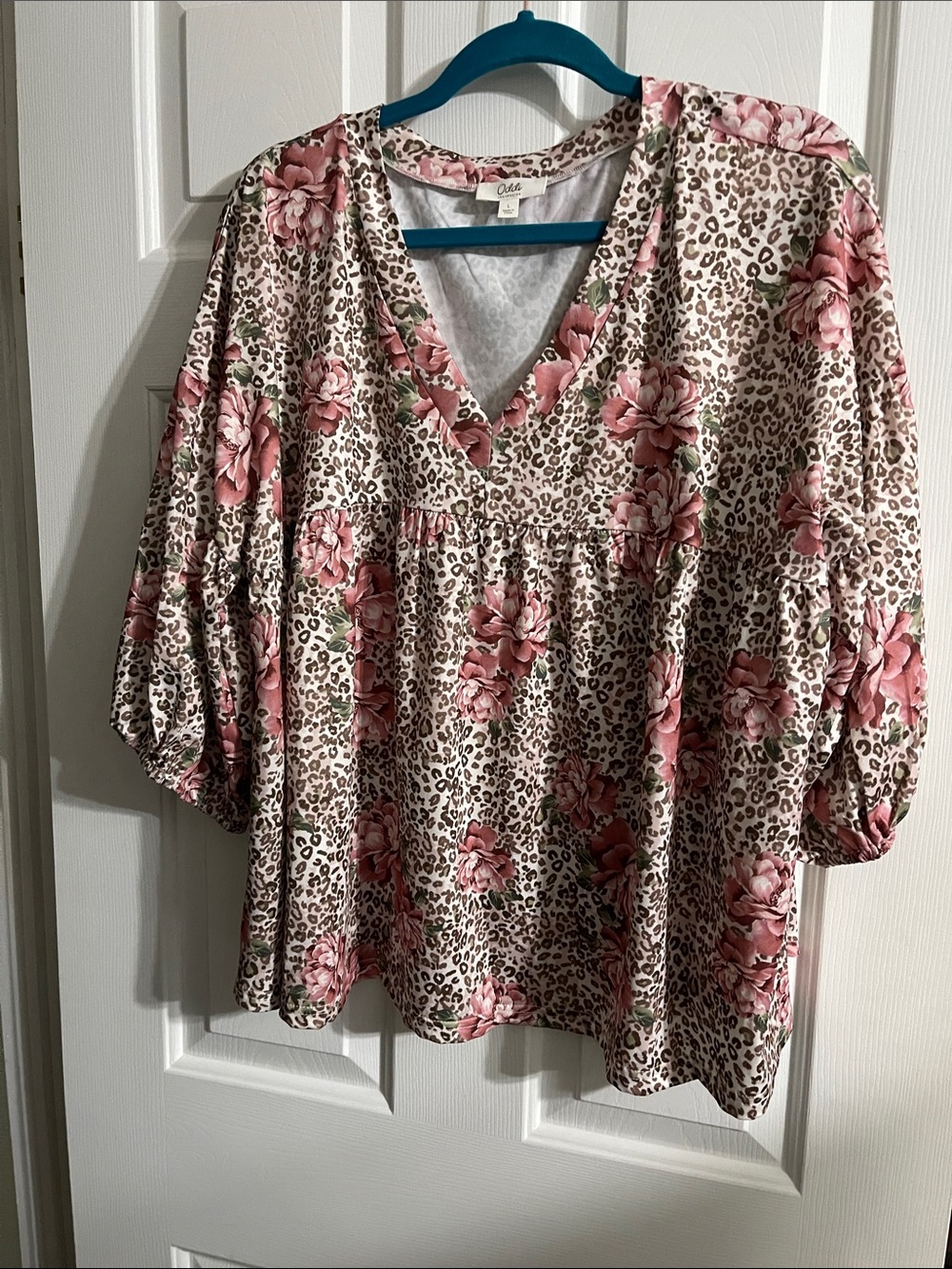 Floral & Leopard V-Neck Puff-Sleeve Tunic - Pink